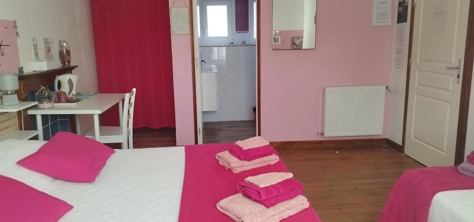 Au Ker Lauriers Chambres Et Table D Hotes Saint-Denoual Bed & Breakfast