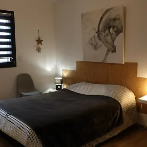 Couette-café D'hote Proche, Yvias